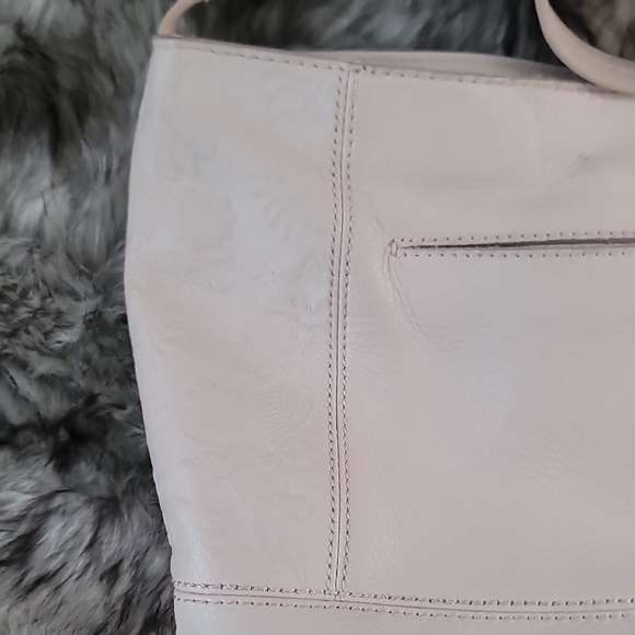 The Sak Cream Shoulder Bag - Picture 12 of 16